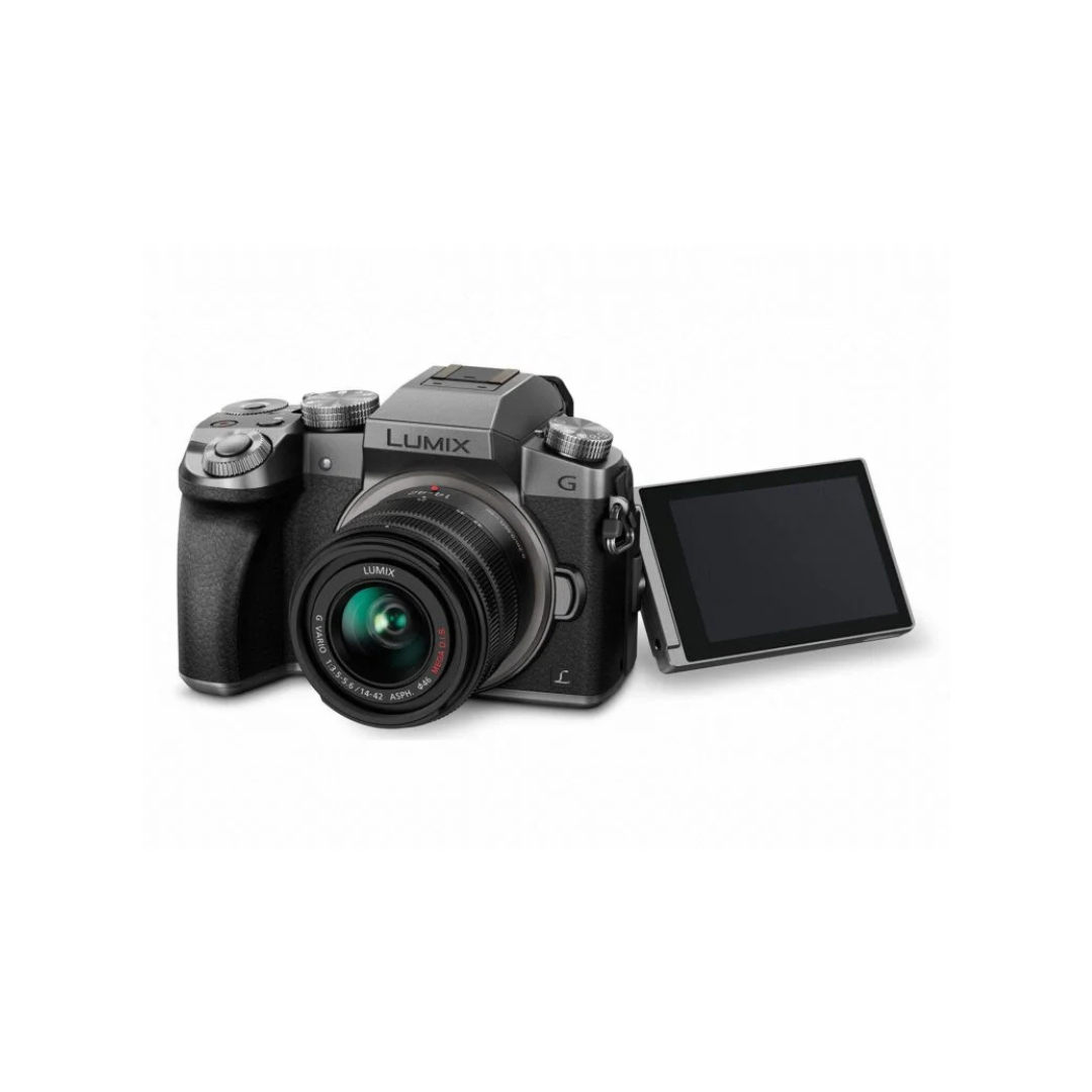 USED I Panasonic Lumix G7 Mirrorless Camera with 14-42mm Lens (Silver)