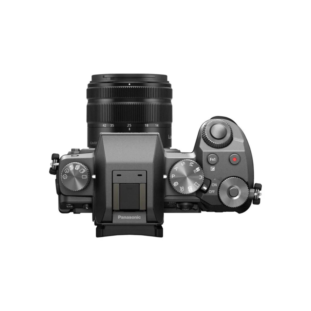USED I Panasonic Lumix G7 Mirrorless Camera with 14-42mm Lens (Silver)