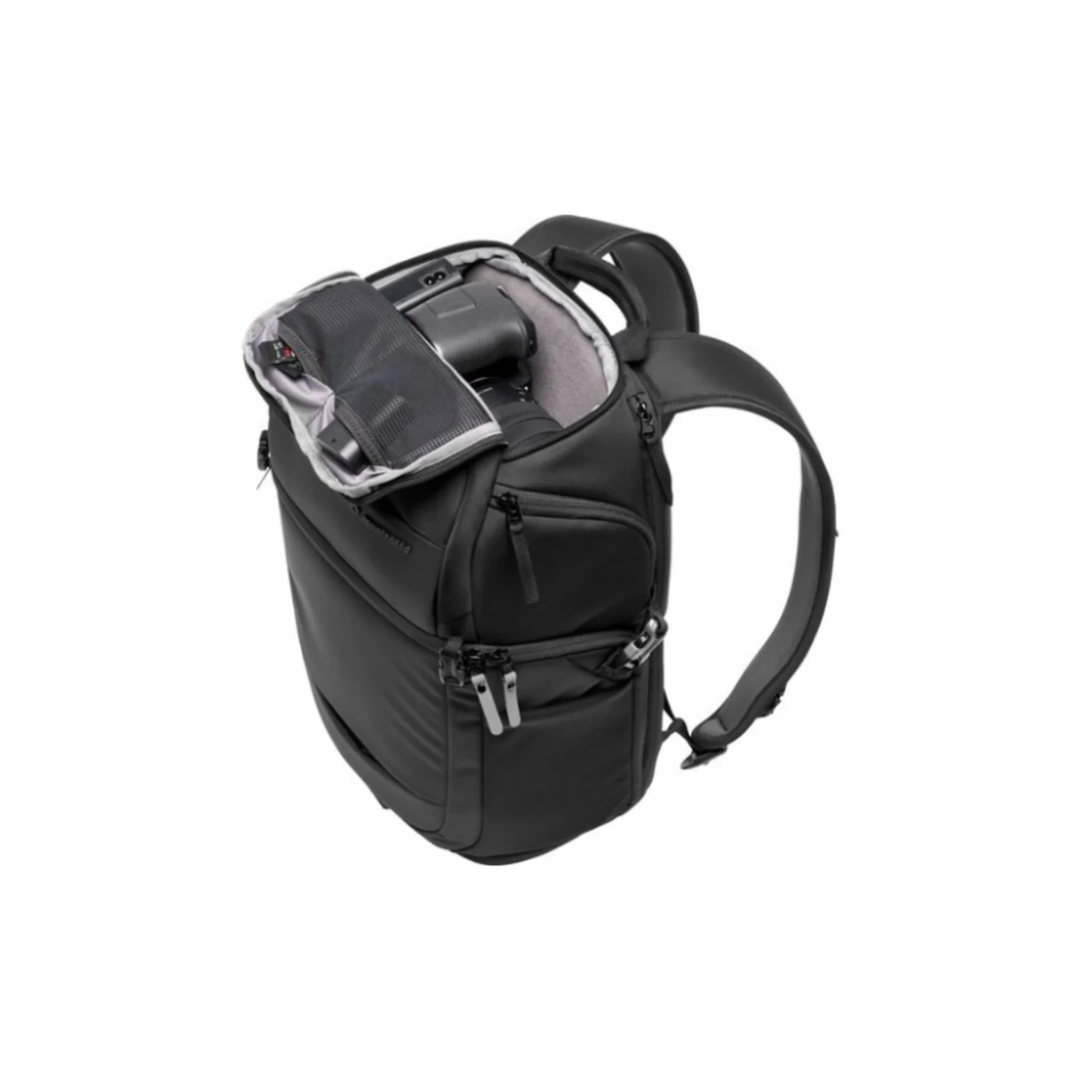 Manfrotto Advanced Fast Backpack M III camera backpack with quick access and padded compartments