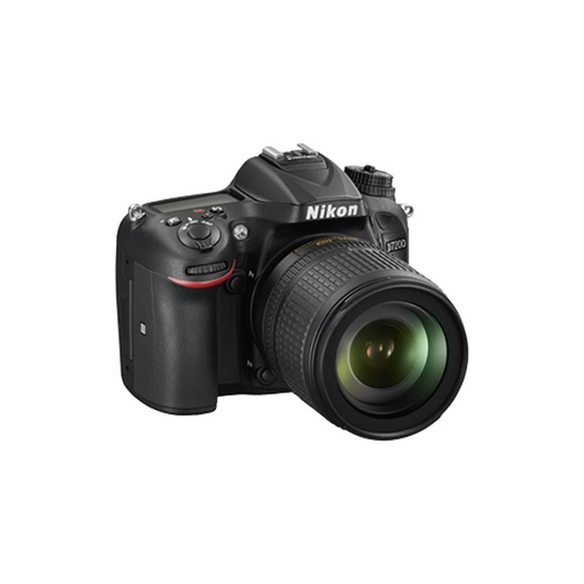 USED | Nikon D7200 24.2 MP Digital SLR Camera with AF-S 18-140mm VR Lens
