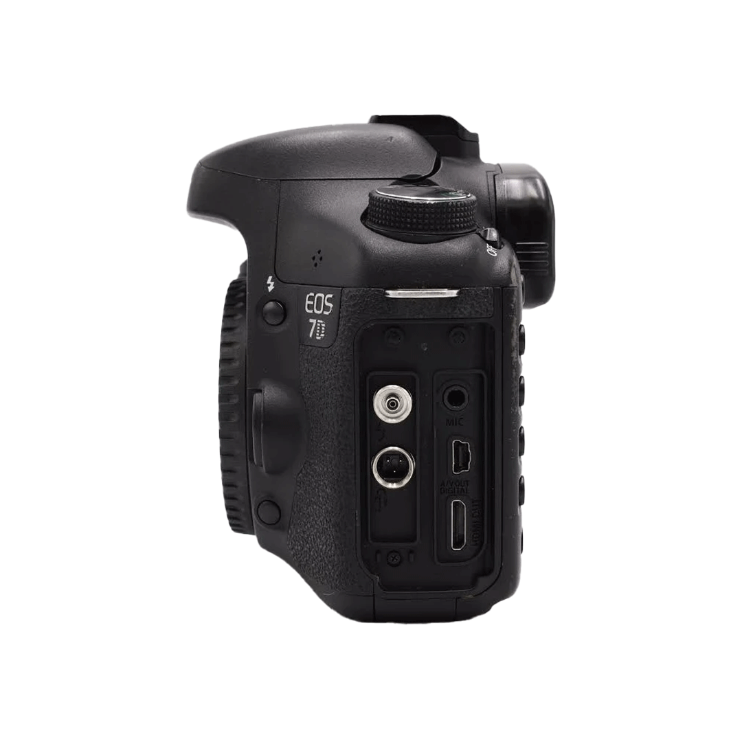 Used Canon EOS 7D DSLR Camera with 18-55mm Kit Lens available at Camera Club