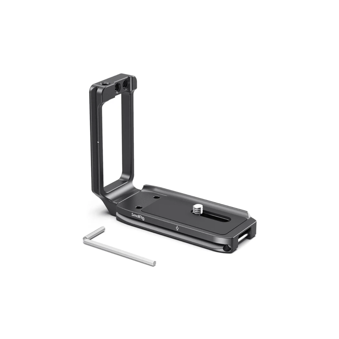 SmallRig L-Bracket mounted on Sony a7R IV and Sony a9 II camera body