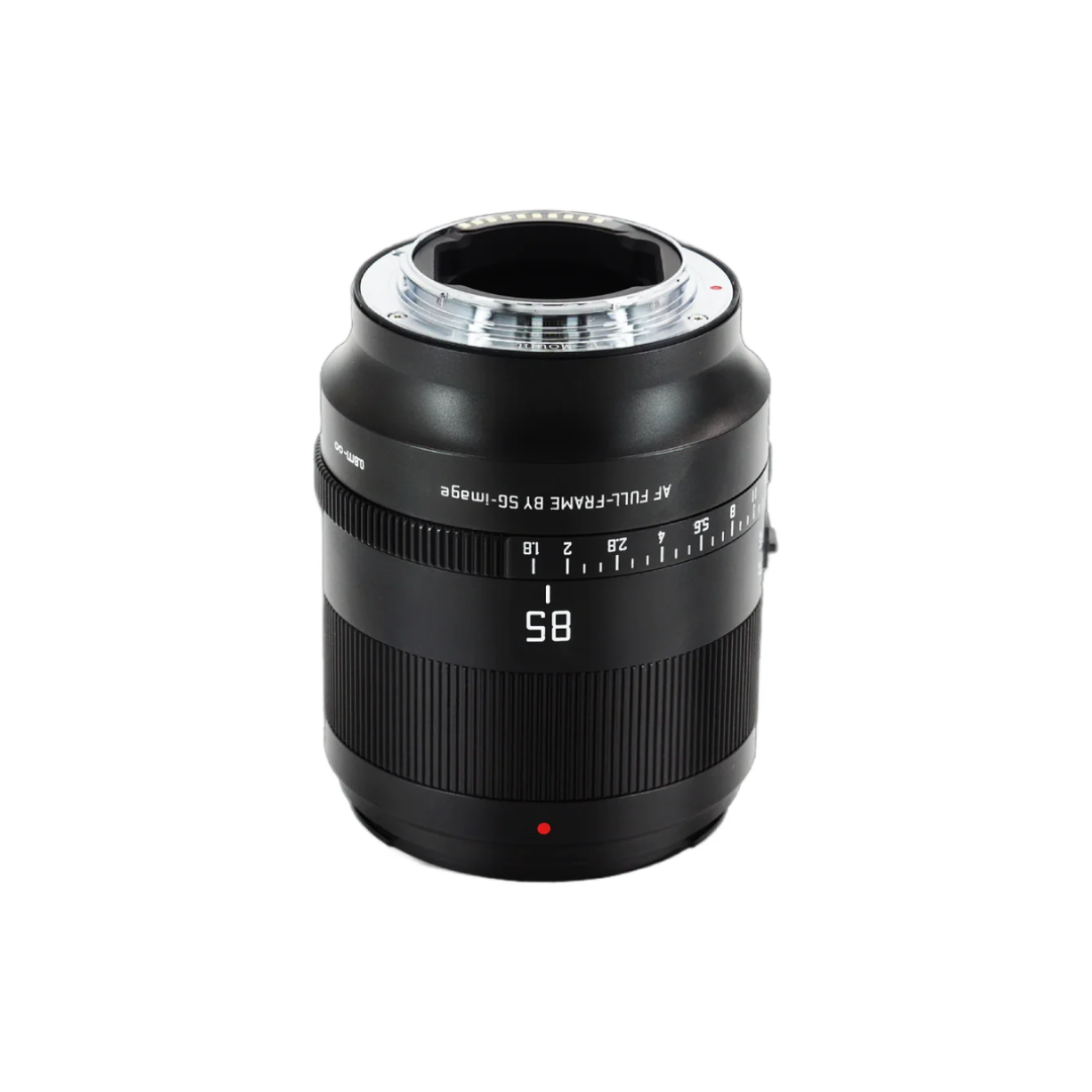 SG-Image 85mm F1.8 X-Mount full frame portrait lens for Fujifilm cameras showcasing compact design and metal build