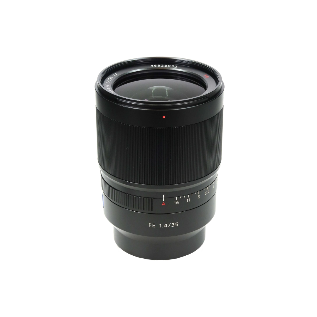 Used Sony Zeiss Distagon T* FE 35mm F1.4 ZA wide-angle mirrorless lens for Sony FE mount cameras