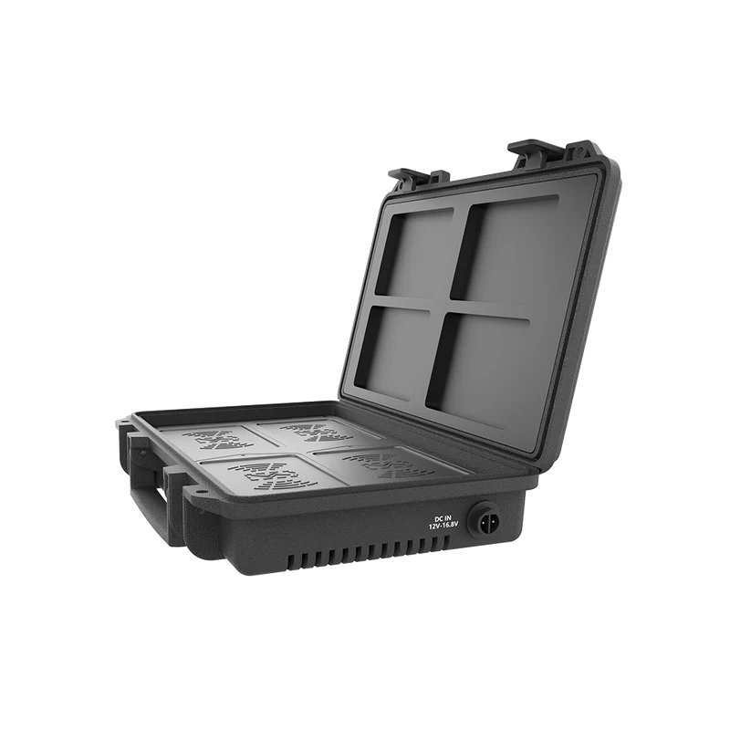 Aputure MC 4-Light Wireless Charging Case