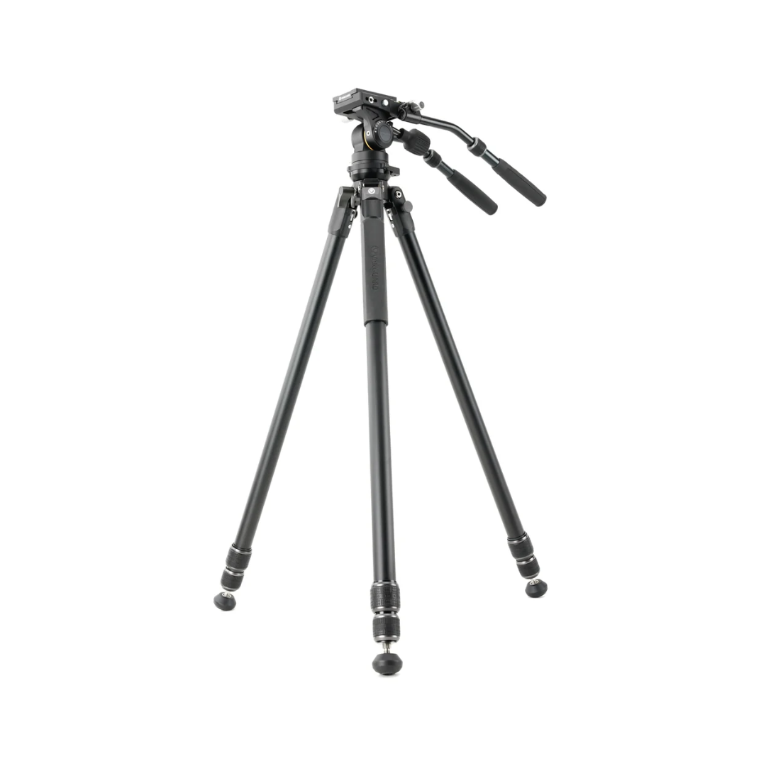 Vanguard Alta Pro 3VL 303AV18 tripod with adjustable legs and central column