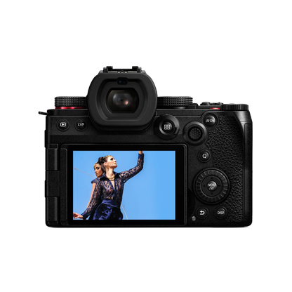 Panasonic Lumix S5II Mirrorless Fullframe Camera