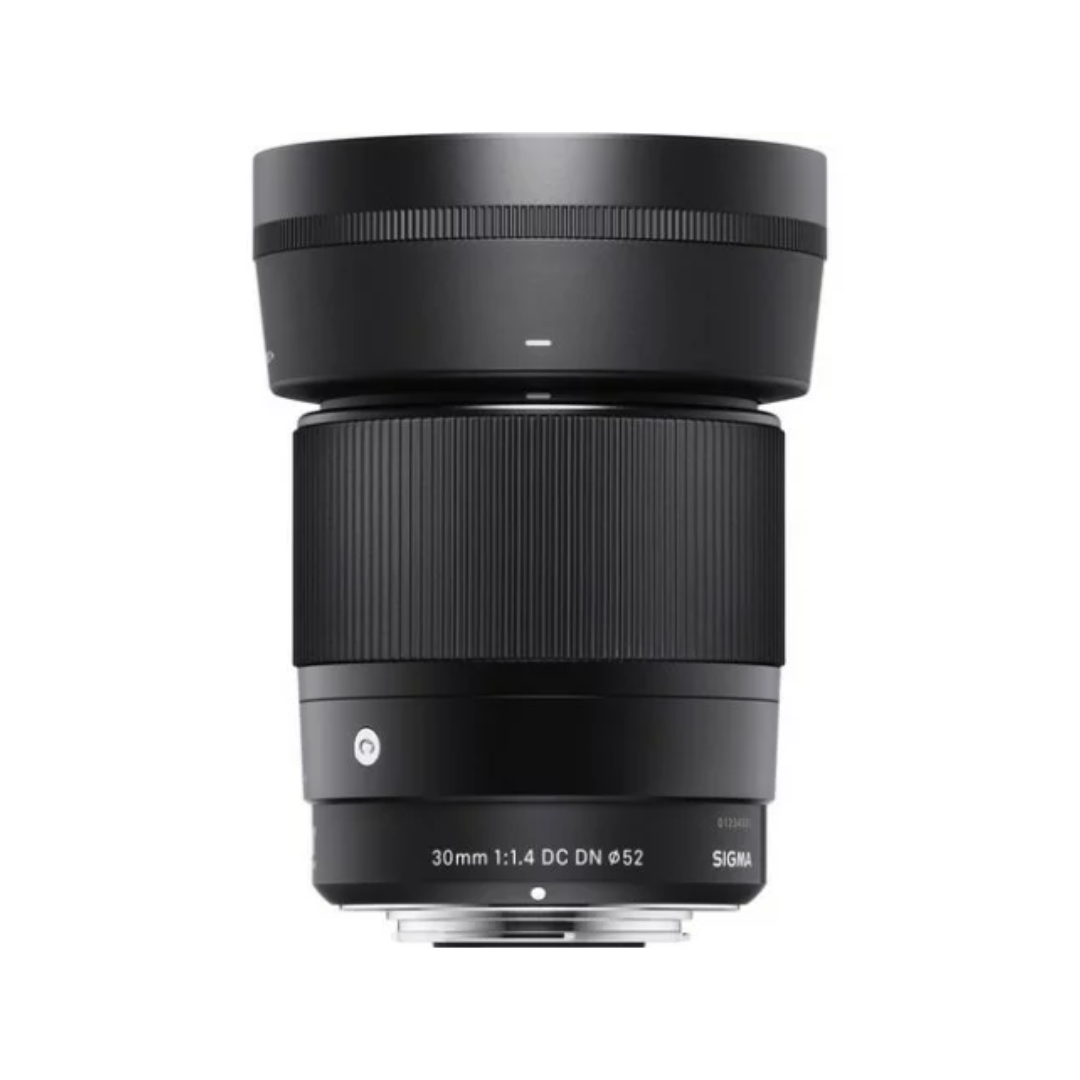 Used Sigma 30mm f/1.4 DC DN lens for Sony E-mount mirrorless camera