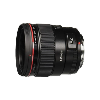 Canon RF 28-70mm f/2L USM Lens available for rent in Bangalore from Camera Club