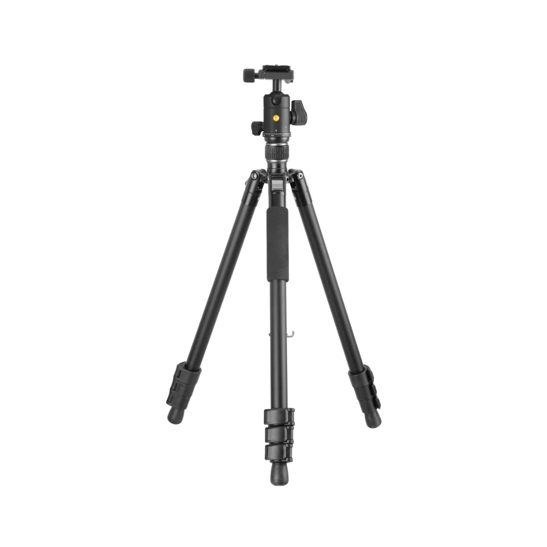 Vanguard Vesta Go Tripod