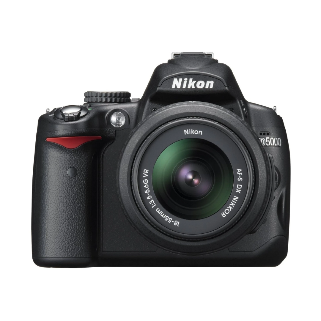 USED I Nikon D5000 DSLR Camera with AF-S DX 18-55mm Lens Kit