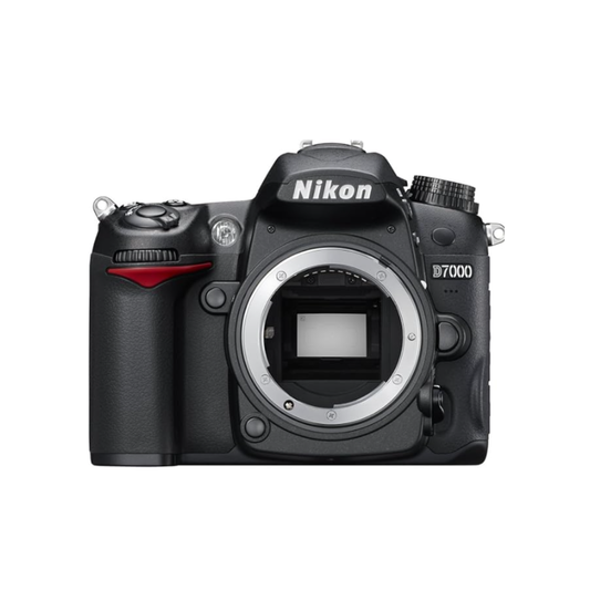 USED I Nikon D7000 Digital SLR Camera Body Only