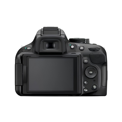 USED I Nikon D5200 with AF-S DX 18-55mm f/3.5-5.6G VR II Lens