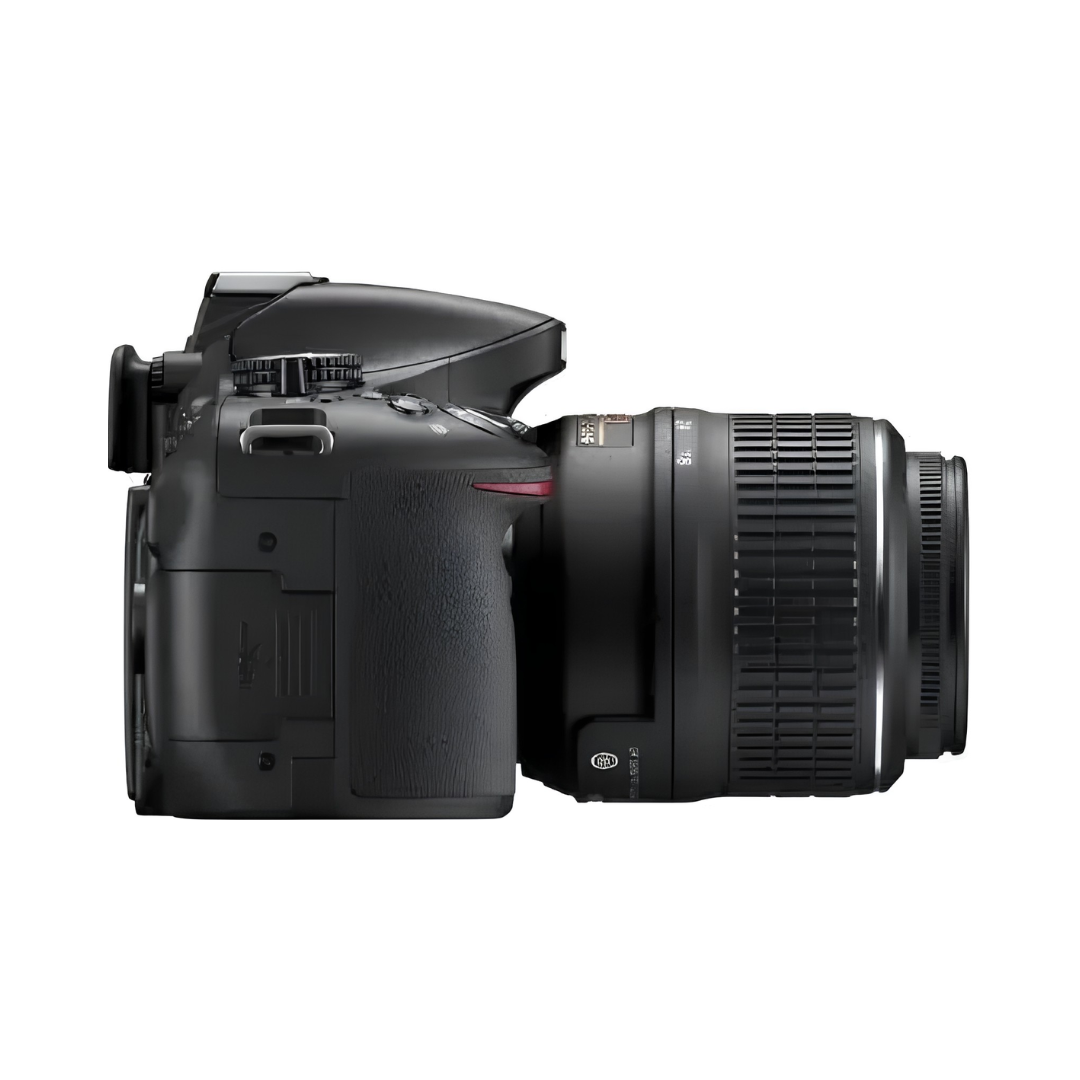 USED I Nikon D5200 with AF-S DX 18-55mm f/3.5-5.6G VR II Lens