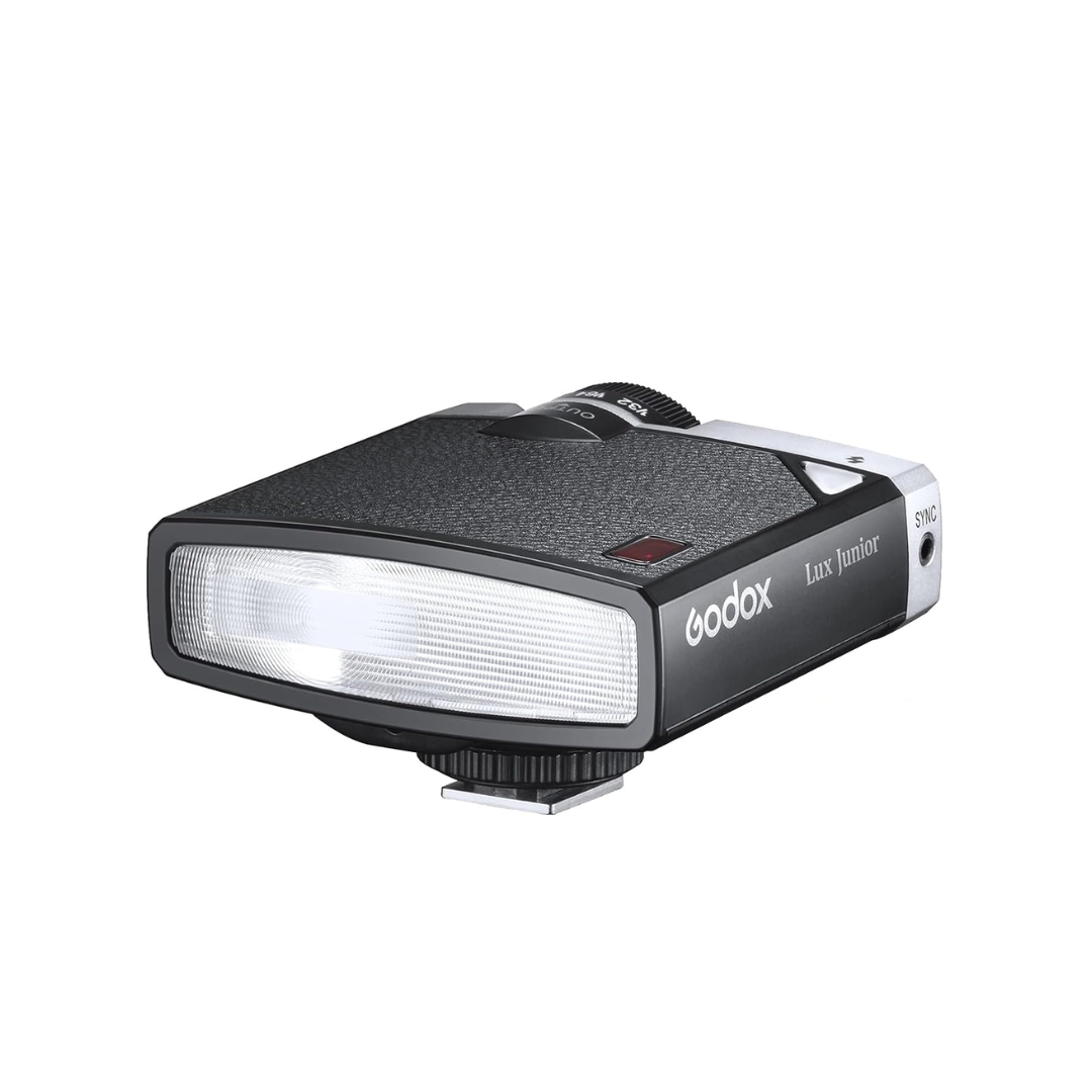 Godox LUX Junior Retro Flash – compact retro-style camera flash