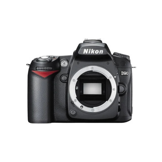 USED I NIKON D-90 WITH 18-200 DX-ED LENS