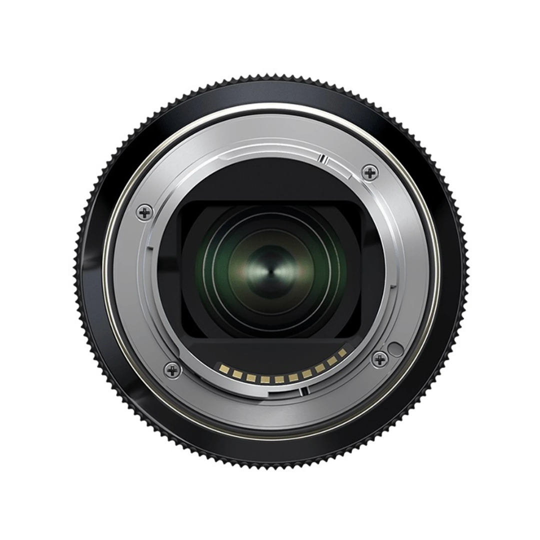 Tamron 17-50mm f4 Di III VXD lens for Sony full-frame mirrorless camera