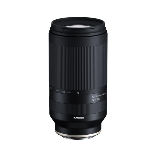 Tamron 70-300mm f/4.5-6.3 Di III RXD telephoto zoom lens for compatible DSLR and mirrorless cameras