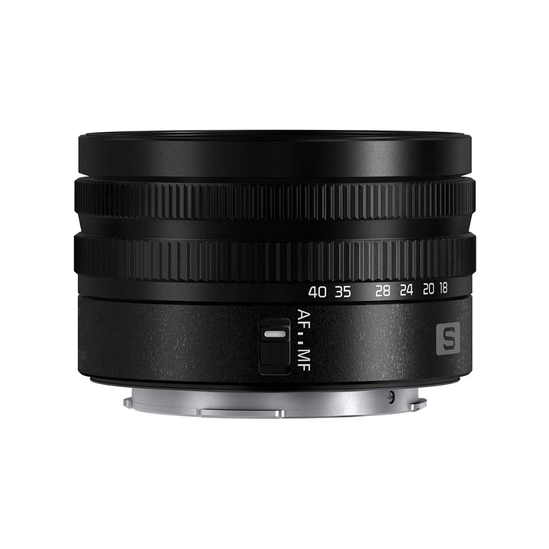 Panasonic Lumix S 18-40mm F4.5-6.3 L-Mount zoom lens white box