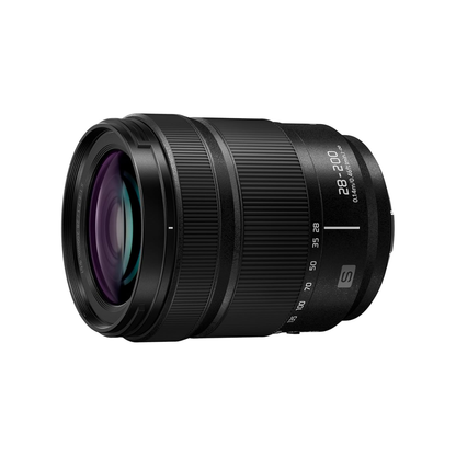 Panasonic Lumix S 28-200mm F4-7.1 Macro OIS L-Mount zoom lens front view