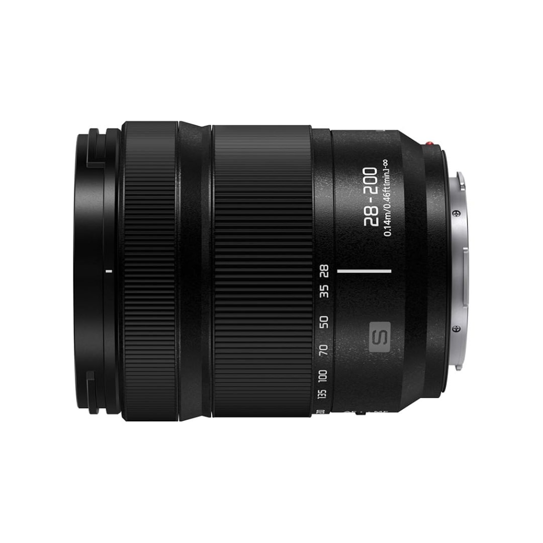 Panasonic Lumix S 28-200mm F4-7.1 Macro OIS L-Mount zoom lens front view