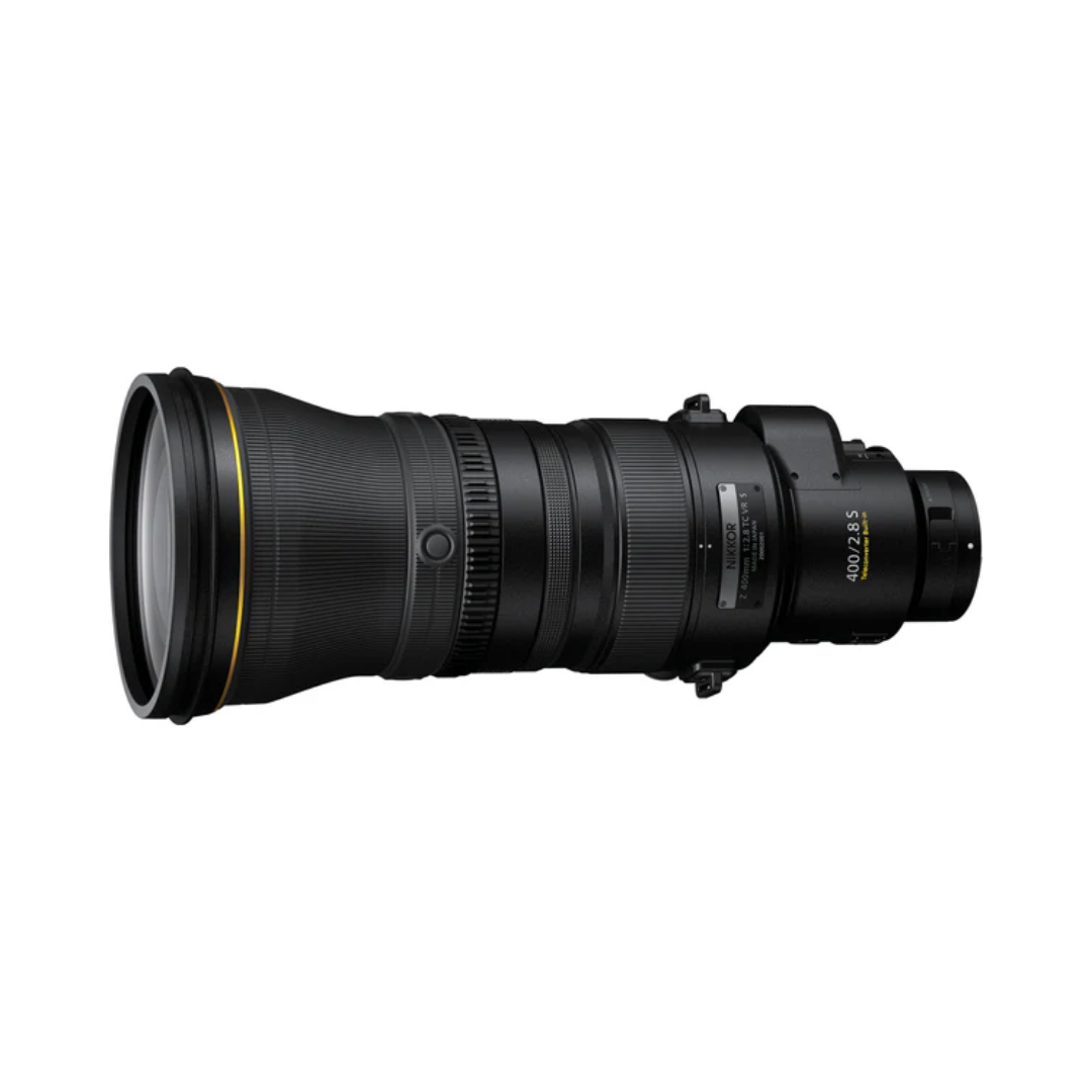 Nikon NIKKOR Z 400mm f/2.8 TC VR S super telephoto lens with built-in teleconverter for professional wildlife and sports photography