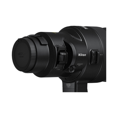 Nikon NIKKOR Z 600mm f/4 TC VR S super-telephoto mirrorless lens with built-in 1.4x teleconverter, VR stabilization and professional wildlife sports photography use.