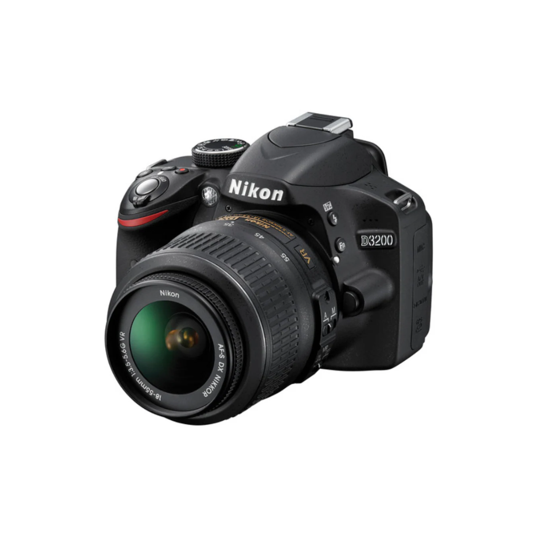 D 3200