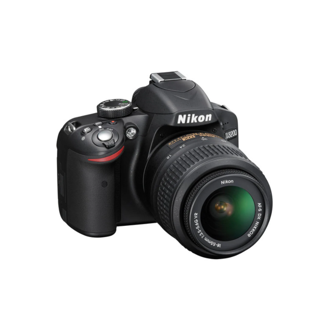 D 3200