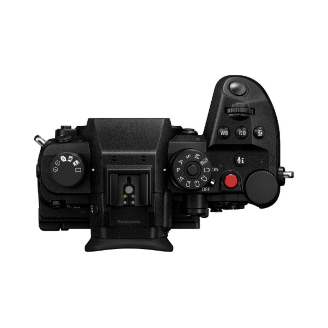 Panasonic Lumix DC-GH7GW mirrorless camera body only professional hybrid digital camera designed for advanced photo and video performance