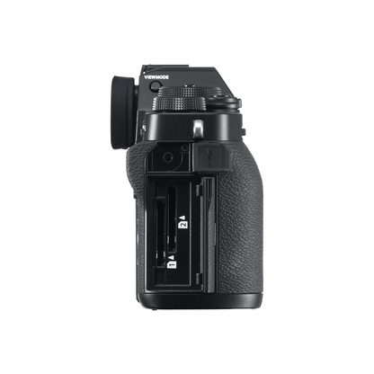 Used Fujifilm X-T3 Mirrorless Camera Body available at Camera Club