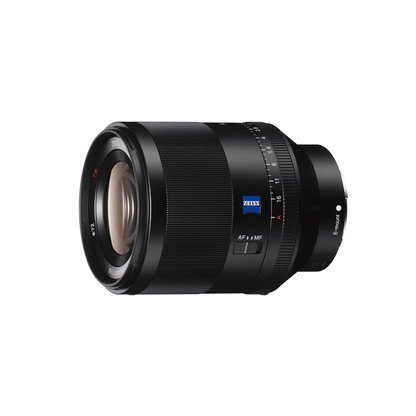 Unboxed Sony Planar T* FE 50mm F1.4 ZA full-frame prime lens for Sony E-mount cameras, model SEL50F14Z.