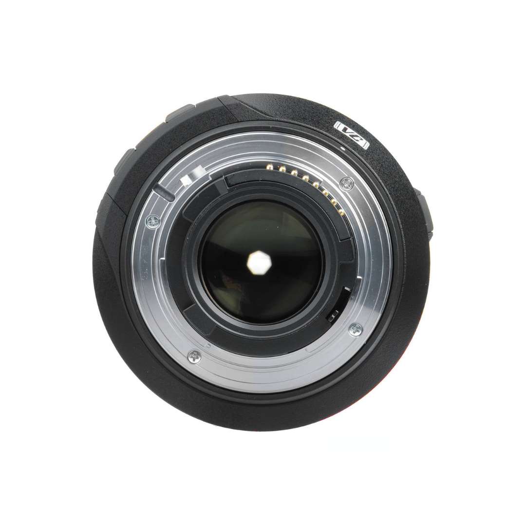 Used Tamron SP 17-50mm f/2.8 lens for Canon DSLR cameras available at Camera Club. Fast standard zoom lens ideal for portraits, travel, landscapes, and everyday photography.