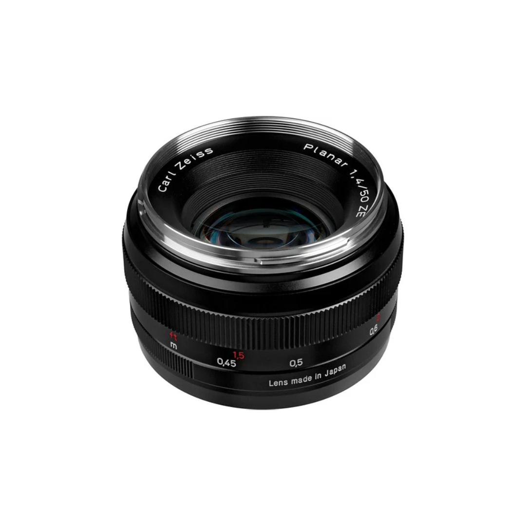 Unboxed ZEISS Planar T* 50mm f/1.4 ZE lens for Canon EF mount cameras