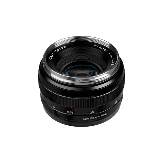 Unboxed ZEISS Planar T* 50mm f/1.4 ZE lens for Canon EF mount cameras